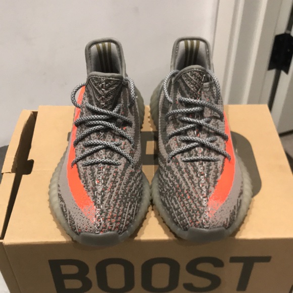Yeezy Boost 350 V2